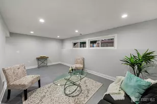 139 Lee Dr, Middlesex, NJ 08846 - Photo 25