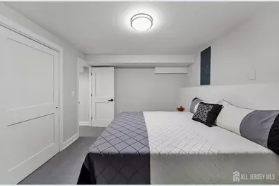 139 Lee Drive, Middlesex, NJ 08846 - Photo 29