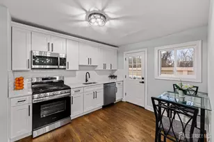 139 Lee Dr, Middlesex, NJ 08846 - Photo 13