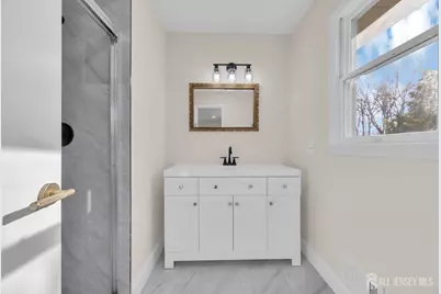 127 Stockton Avenue, Franklin Township, NJ 08540 - Photo 19