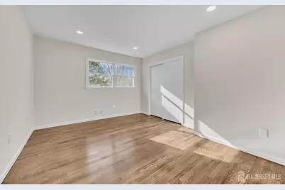 127 Stockton Avenue, Franklin Township, NJ 08540 - Photo 21