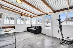 89 W Warren St, Iselin, NJ 08830 - Photo 21