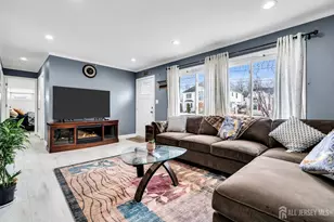 89 W Warren St, Iselin, NJ 08830 - Photo 3