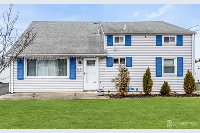 89 W Warren Street, Iselin, NJ 08830 - Photo 1