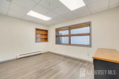 107 Stuyvesant Avenue #2, Lyndhurst Township, NJ 07071 - Photo 17