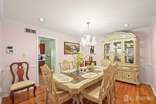 21 Crestview Dr, South Brunswick Township, NJ 08824 - Photo 5