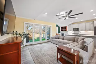 568 Village Rd, West Windsor Township, NJ 08550 - Photo 3