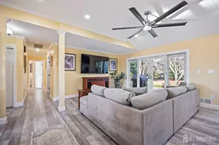 568 Village Rd, West Windsor Township, NJ 08550 - Photo 5