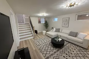 208 Holly Dr, Roselle, NJ 07203 - Photo 17