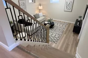 208 Holly Dr, Roselle, NJ 07203 - Photo 15