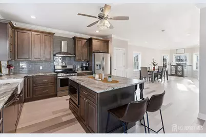 40 Bensonhurst Avenue, Fords, NJ 08863 - Photo 11