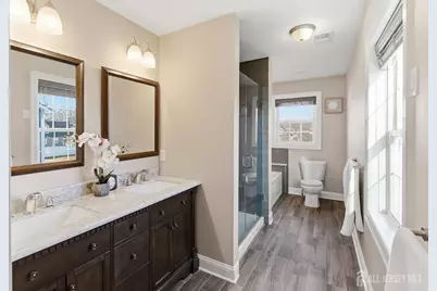 40 Bensonhurst Avenue, Fords, NJ 08863 - Photo 23