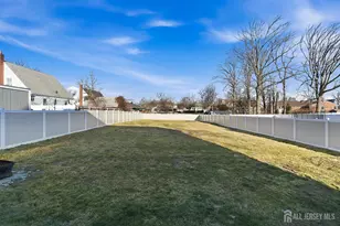 40 Bensonhurst Ave, Fords, NJ 08863 - Photo 35