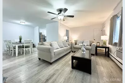 528 Cricket Lane, Woodbridge Township, NJ 07095 - Photo 9