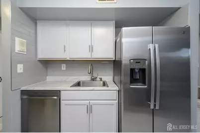 28 Powderhorn Court #a, Woodbridge Township, NJ 07095 - Photo 11