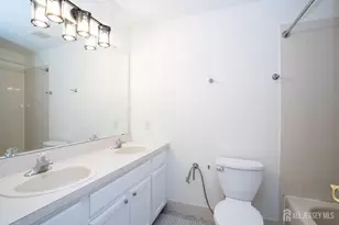 903 Swallow Ct, North Brunswick Township, NJ 08902 - Photo 25