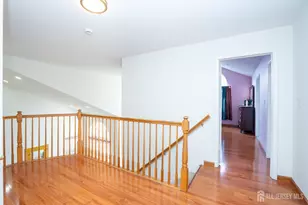 903 Swallow Ct, North Brunswick Township, NJ 08902 - Photo 23