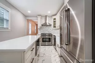 423 New Market Rd, Piscataway Township, NJ 08854 - Photo 17