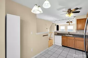 63 Giera Ct, Sayreville, NJ 08859 - Photo 7