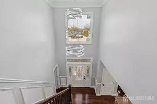 239 Suttons Ln, Edison, NJ 08817 - Photo 19