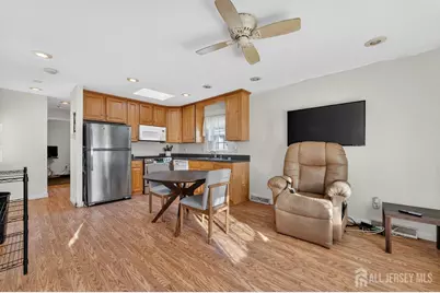 41 Coke Avenue, Avenel, NJ 07001 - Photo 5