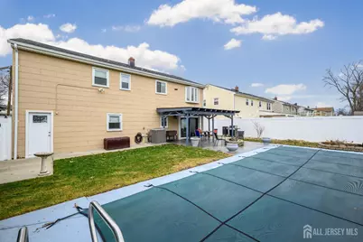 178 N Grant Avenue, Colonia, NJ 07067 - Photo 31