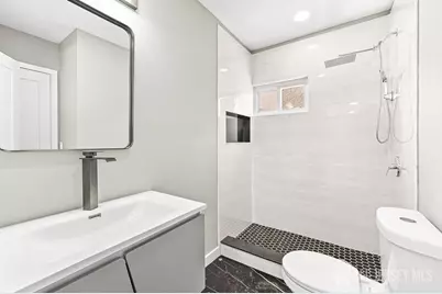 940 Grove Avenue, Old Bridge Township, NJ 08879 - Photo 19