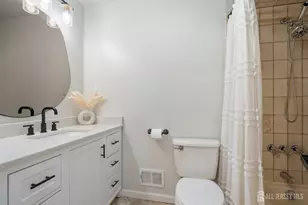 609 Old Stage Rd, Spotswood, NJ 08884 - Photo 13