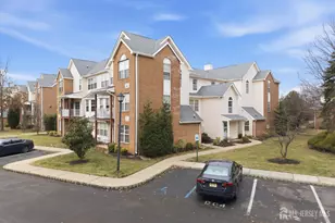 405 Plymouth Rd, North Brunswick Township, NJ 08902 - Photo 3