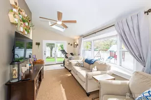 459 Mountain View Terrace, Dunellen, NJ 08812 - Photo 11