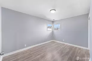 77 Marion St, Carteret, NJ 07008 - Photo 15