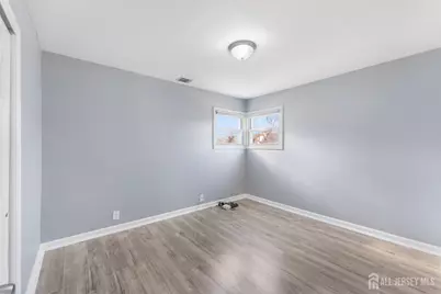77 Marion Street, Carteret, NJ 07008 - Photo 13