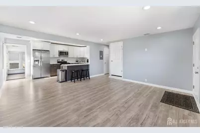 77 Marion Street, Carteret, NJ 07008 - Photo 5