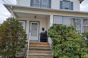 6 Woodland Ave, North Brunswick Township, NJ 08902 - Photo 3