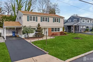 36 Farmbrook Dr, Old Bridge Township, NJ 08857 - Photo 5