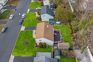 36 Farmbrook Dr, Old Bridge Township, NJ 08857 - Photo 37