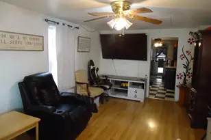 720 Mary St, Perth Amboy, NJ 08861 - Photo 1