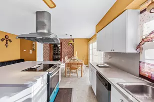 321 Manalapan Rd, Spotswood, NJ 08884 - Photo 15