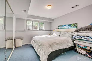 7 Gentore Ct, Edison, NJ 08820 - Photo 27