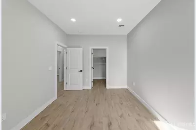 404 Washington Street, Perth Amboy, NJ 08861 - Photo 17