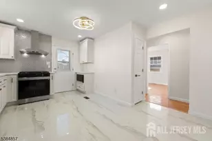 147 Wedgewood Ave, Woodbridge Township, NJ 07095 - Photo 17