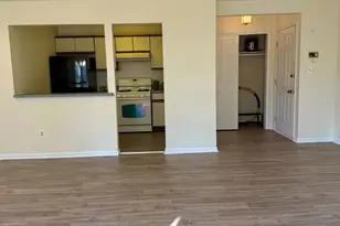 809 Woodhaven Dr, Edison, NJ 08817 - Photo 7