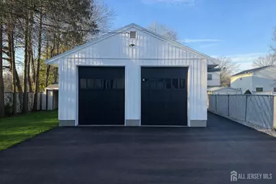 66 Lincoln Avenue, Monroe Township, NJ 08831 - Photo 3