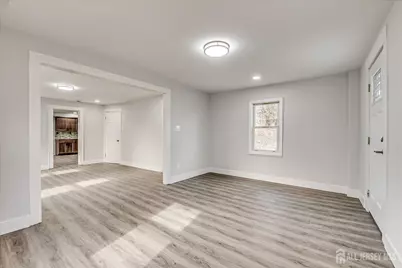 31 Smullen Street, Sayreville, NJ 08872 - Photo 7