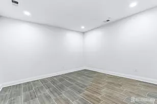 4 Hemlock Dr, Edison, NJ 08820 - Photo 51