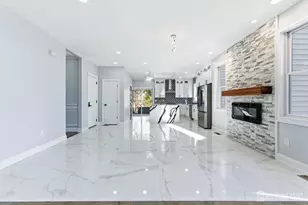 4 Hemlock Dr, Edison, NJ 08820 - Photo 11