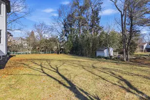 4 Hemlock Dr, Edison, NJ 08820 - Photo 61