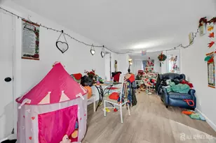 241 Orange St, Dunellen, NJ 08812 - Photo 17