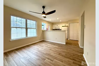 384 Inwood Court, Franklin Township, NJ 08873 - Photo 15