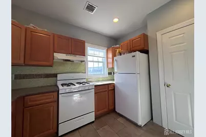 664 Amboy Ave Avenue, Woodbridge Township, NJ 07095 - Photo 5